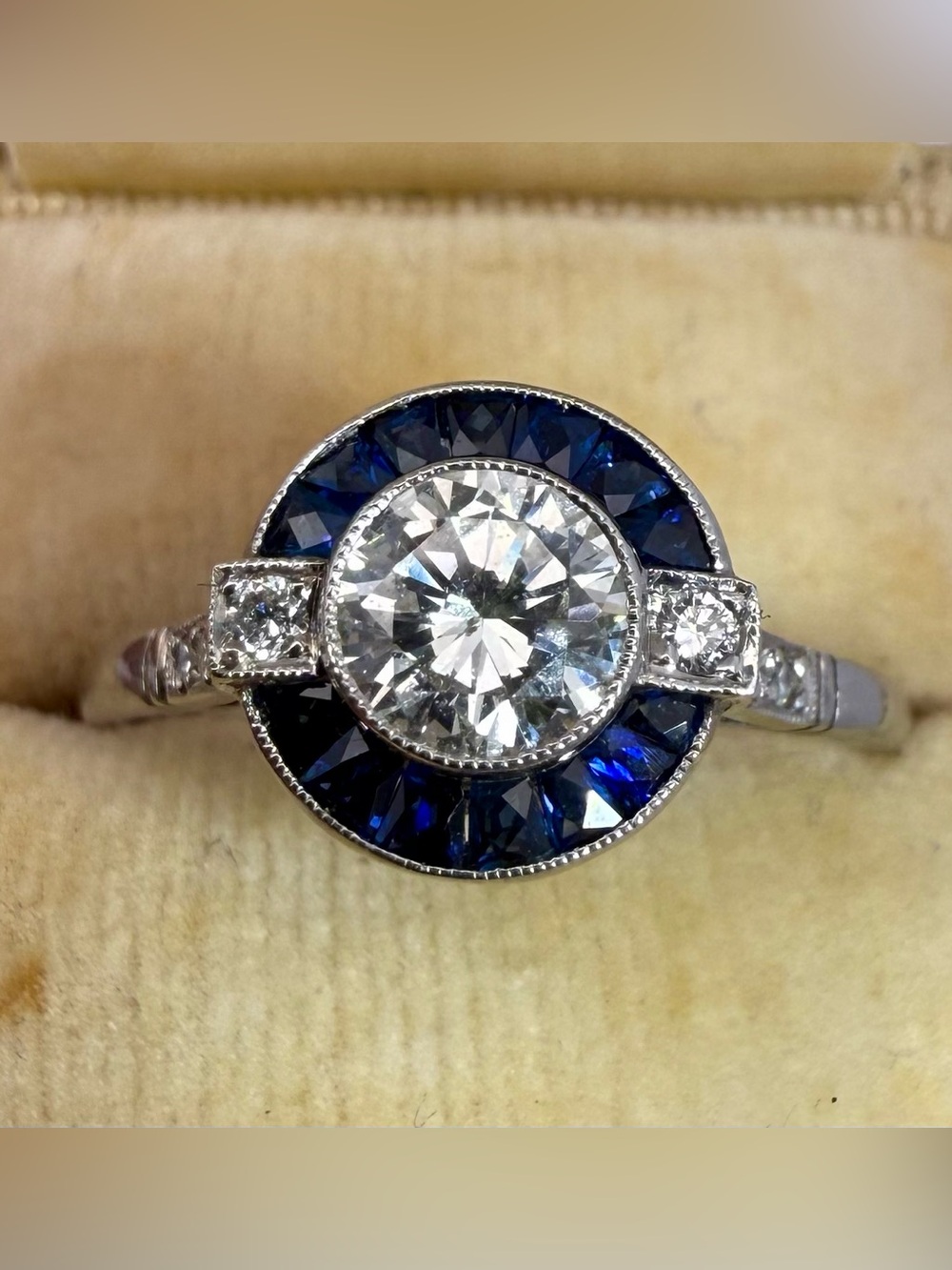 1930’s Sapphire Diamond Platinum Ring